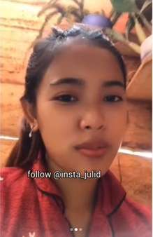Wanita Isolasi Mandiri di Rumah Kayu Terpencil