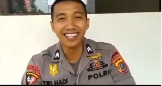 Anggota polisi