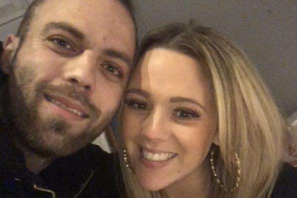 Shaun Little dan Louise Alexander.