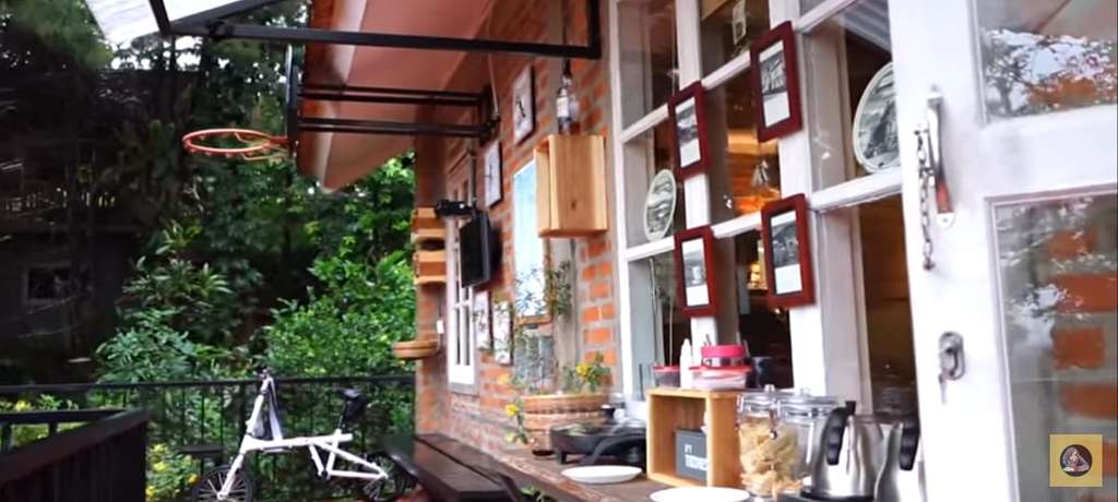 Rumah Rocky Gerung