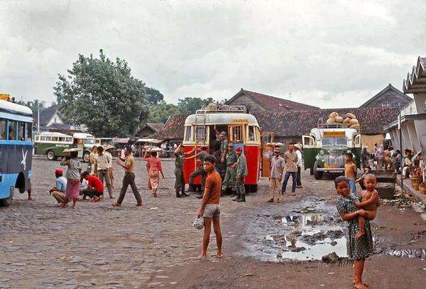 Potret lawas Terminal Muntilan, Jawa Tengah.