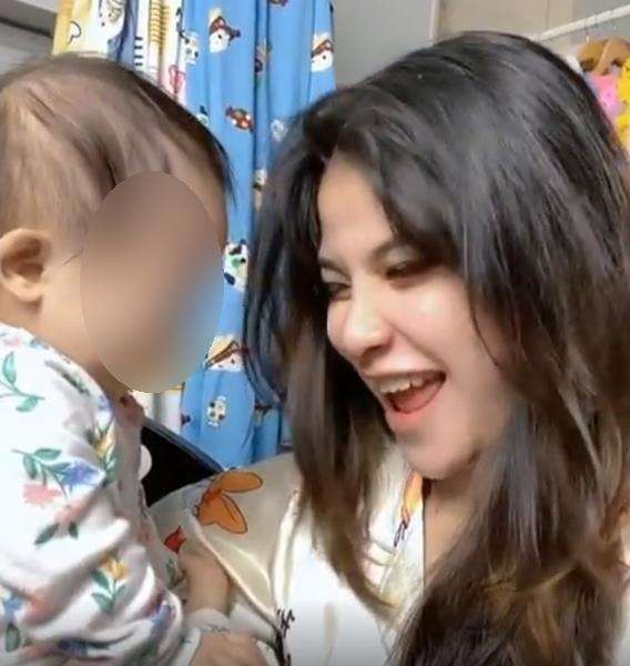 Chibby awalnya tak bisa menerima putrinya yang lahir dengan down syndrome.
