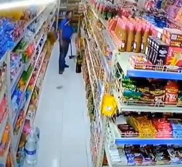 Melakukan Reka Adegan Menyapu