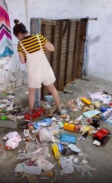Ditonton 15 juta kali, make over kamar jorok jadi mewah ini viral.