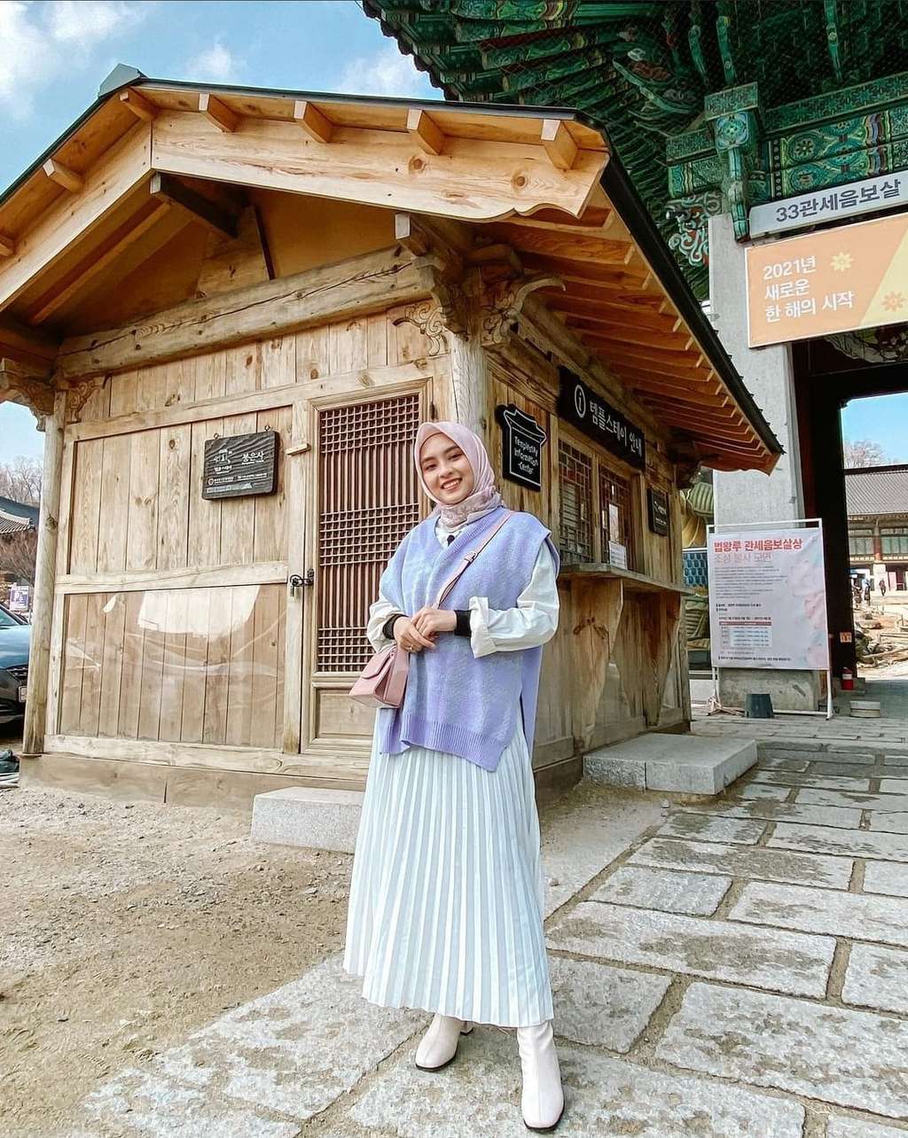 Padu Padan Rompi Ala Bianca Kartika