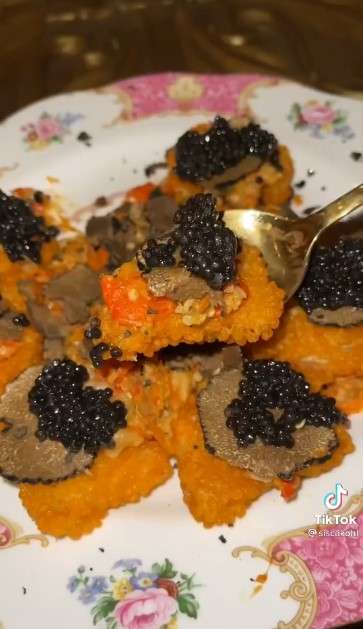 Sisca Kohl Bikin Heboh Lagi, Masak Nugget Geprek Rp 50 Juta Gimana Rasanya?