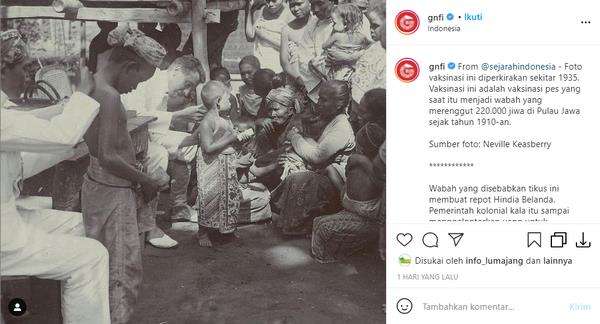 Foto jadul suasana vaksinasi wabah pes di Jawa tahun 1935.