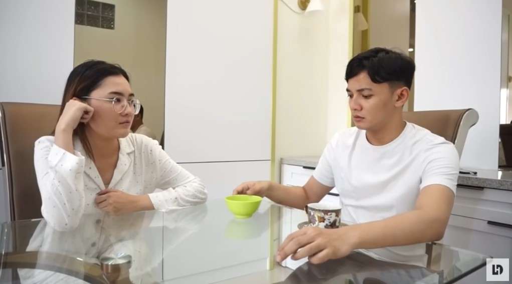 Meja Makan