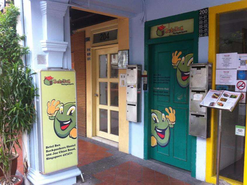 Kenali Kawasan Penuh Sejarah Geylang Serai & Katong Joo Chiat di Singapura
