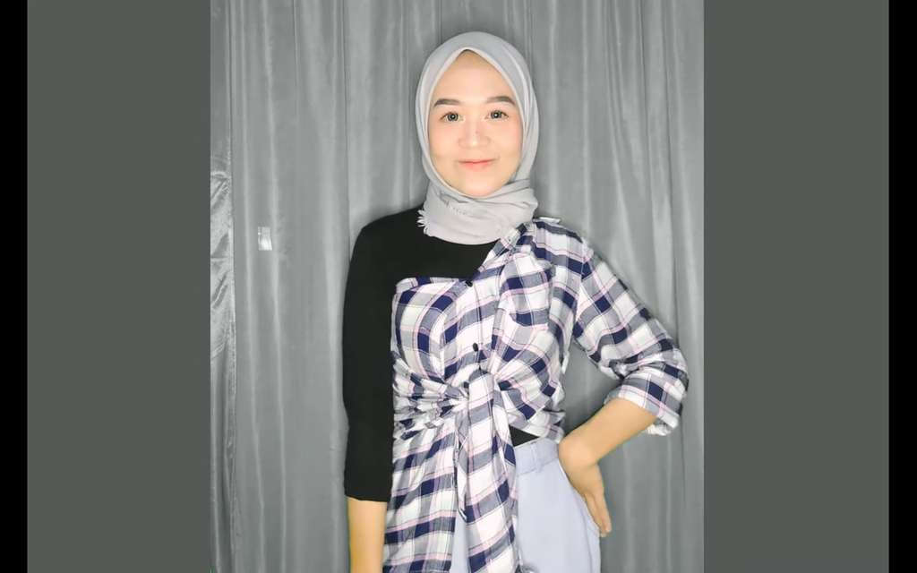 Fashion hijab kemeja
