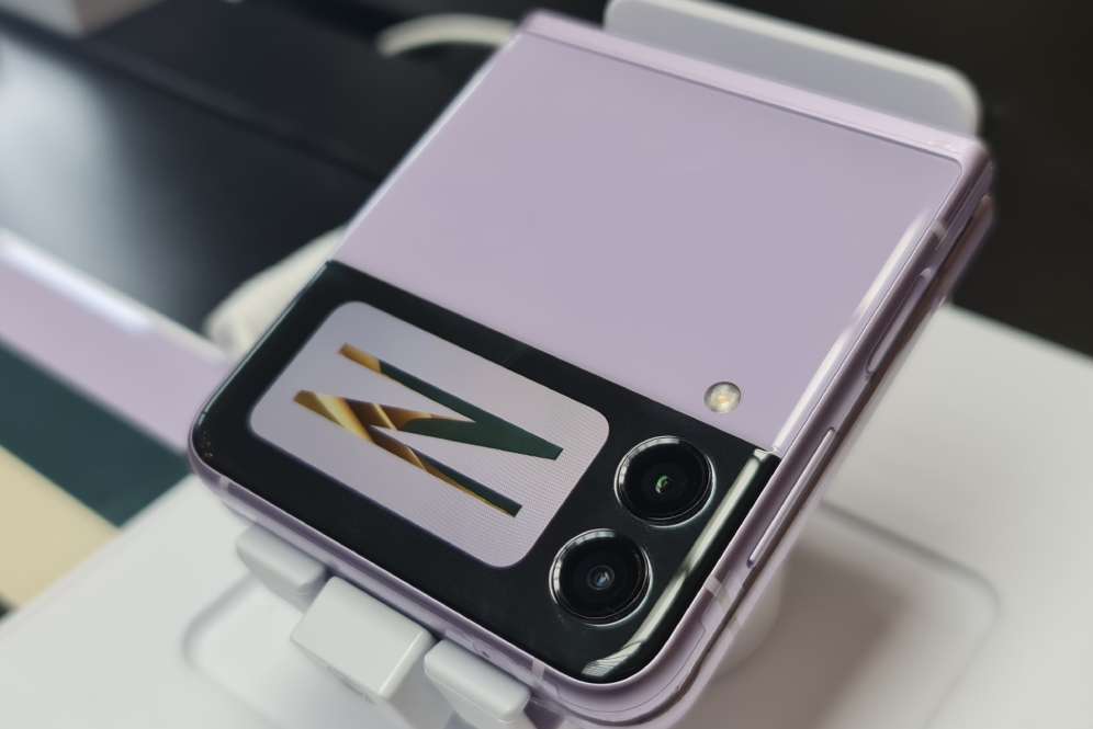Samsung Galaxy Z Flip3 5G
