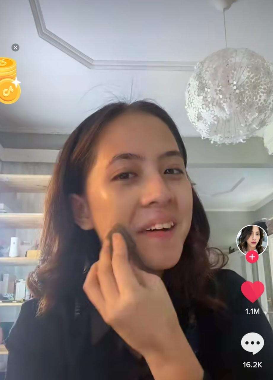 Tutorial Makeup Natural Ala Zara Adhisty