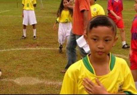 Nona Berlian saat menjadi Ronaldowati