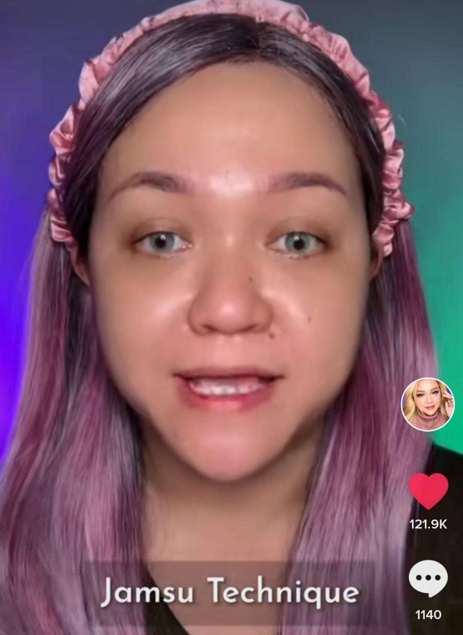 Content Creator Mencoba Jamsu Technique