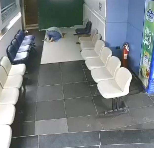 Kematian yang dicemburui pria saat sujud.