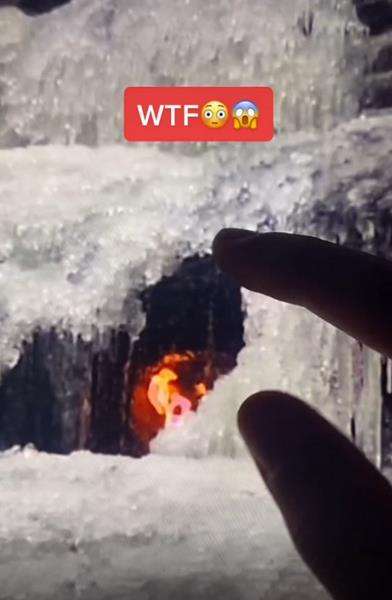 Misteri penampakan api dalam air terjun akhirnya terungkap.