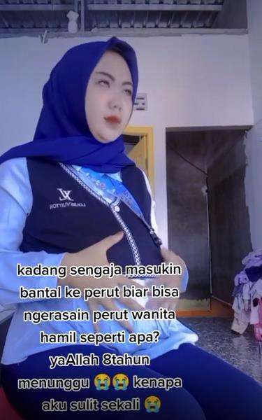 Kisah haru wanita menikah 8 tahun belum punya anak.