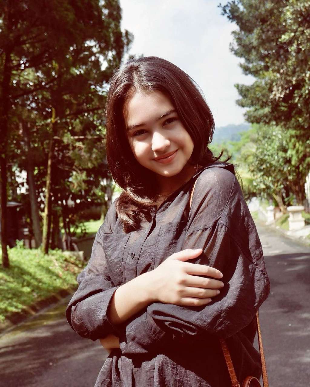 Sandrinna Michelle pemain Dari Jendela SMP