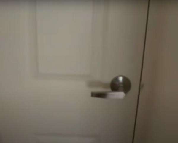 Cuma kasih tips cara buka pintu videonya viral.