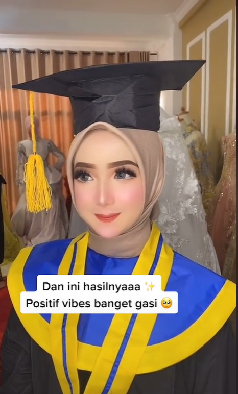 Transformasi Wajah Imut Jadi Mirip Barbie