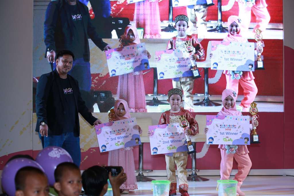 Kids Fashion Muslim Competition