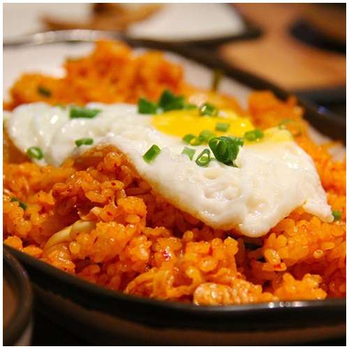 Arti Mimpi Makan Nasi