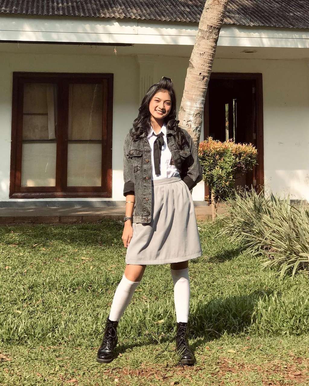 Flavio Zaviera Dari Jendela SMP