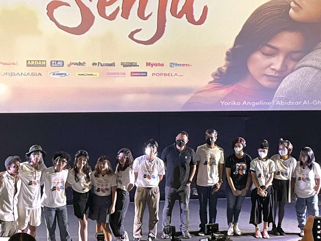 Jingga & Senja