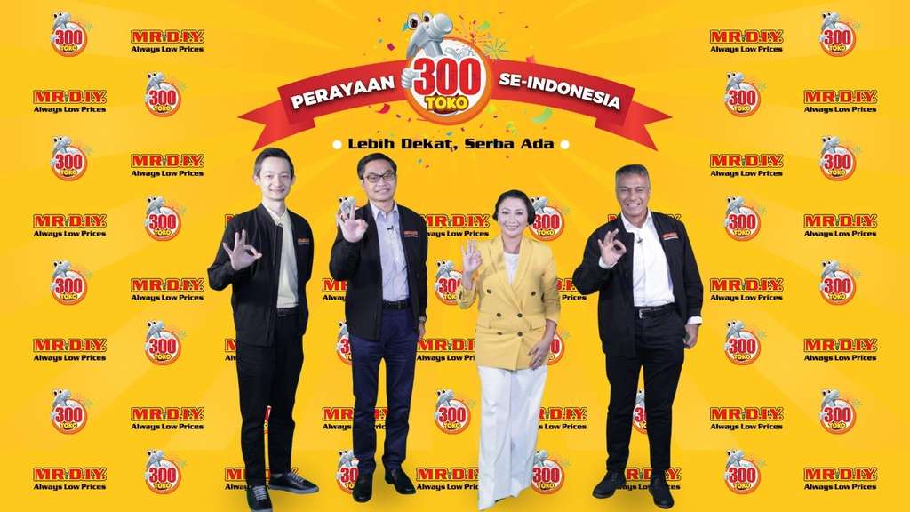 Perayaan toko ke-300 MR.DIY