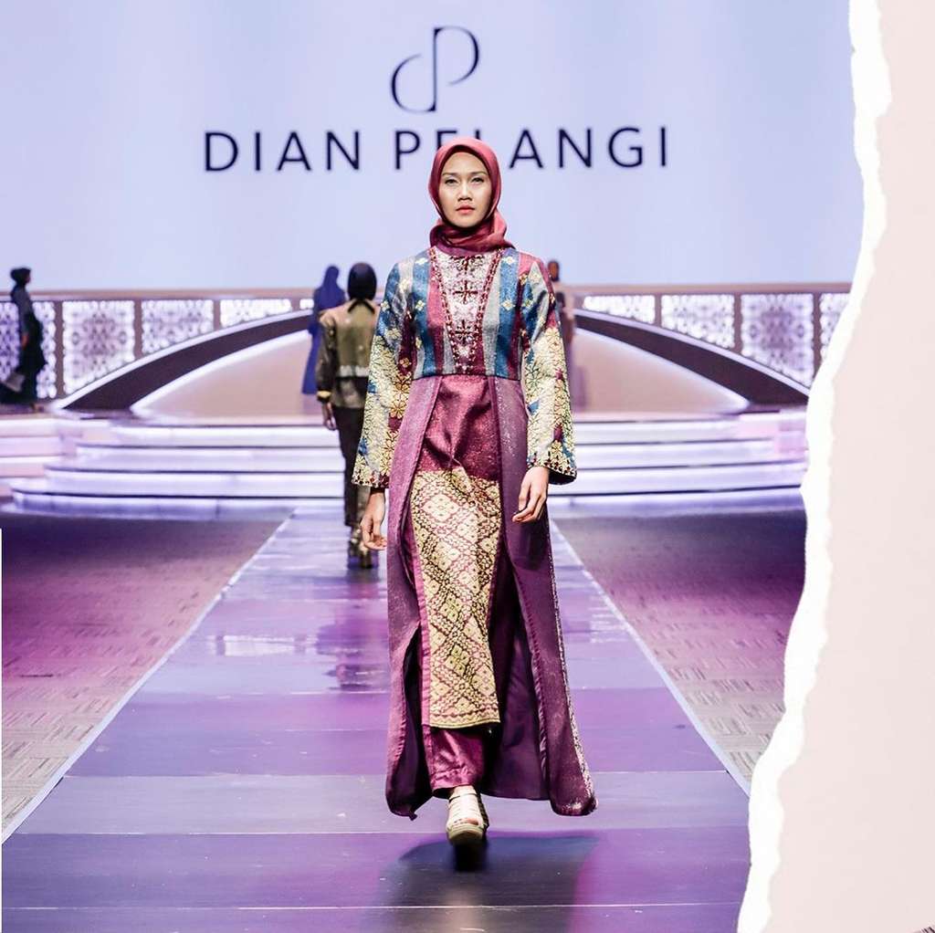 Koleksi Dian Pelangi