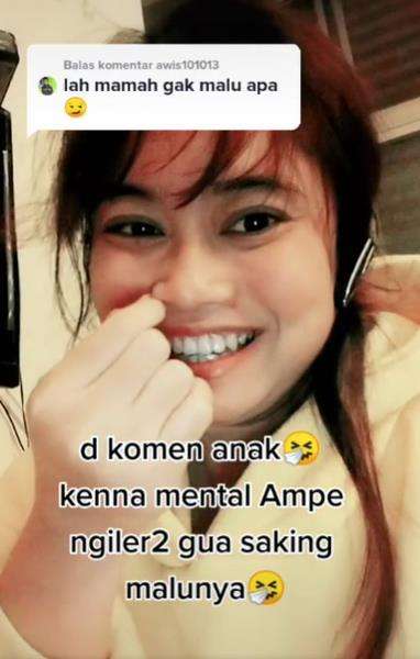 Asyik joget di TikTok, emak-emak diprotes anaknya.