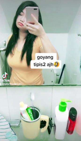 Asyik joget di TikTok, ketahuan anak, emak-emak diprotes.