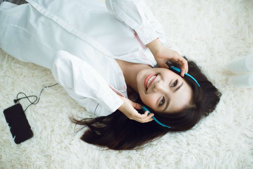 Rahasia Memanjakan Diri Sebelum Tidur agar Tampil Cantik Luar Dalam Setiap Hari