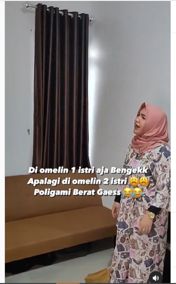 Isti pertama mat peci Isti pertama mat peci