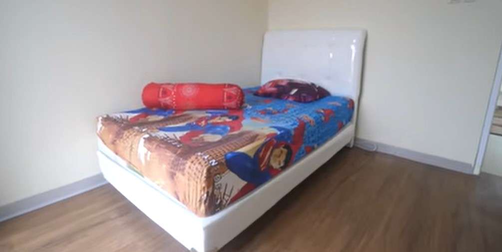 Kamar sebelum direnovasi