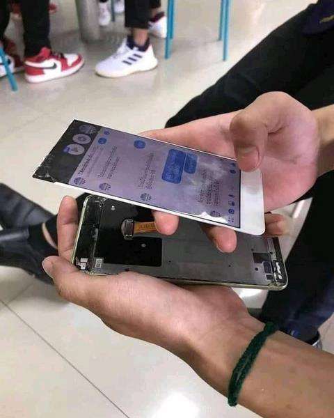 8 momen apes saat memakai barang yang tiba-tiba rusak.