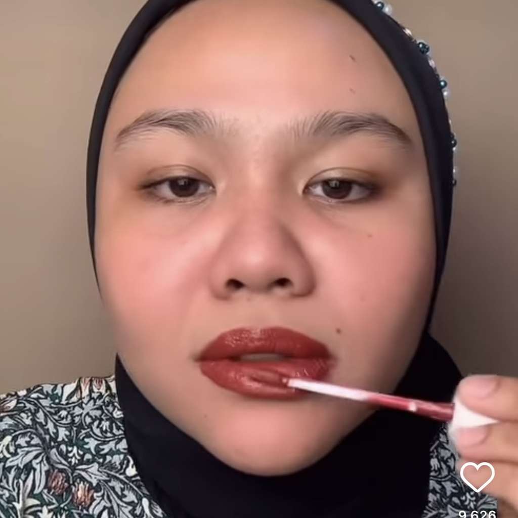 100 lapis lipstick