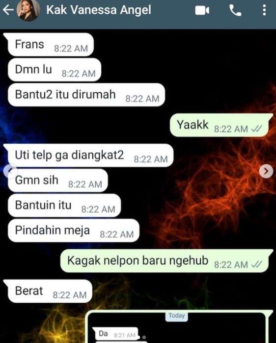 Chat Vanessa ke Frans Chat Vanessa ke Frans