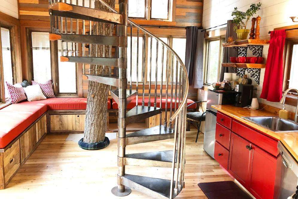 Meadowlark Treehouse