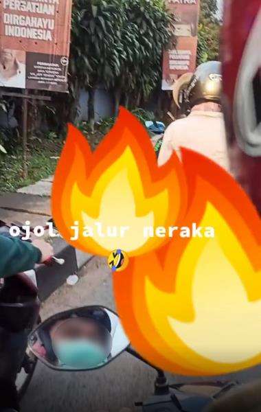 Viral bentuk helm driver ojol bikin ngakak.