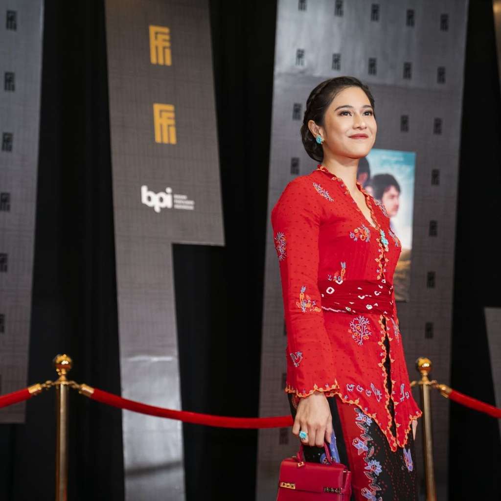 Instagram @therealdisastr