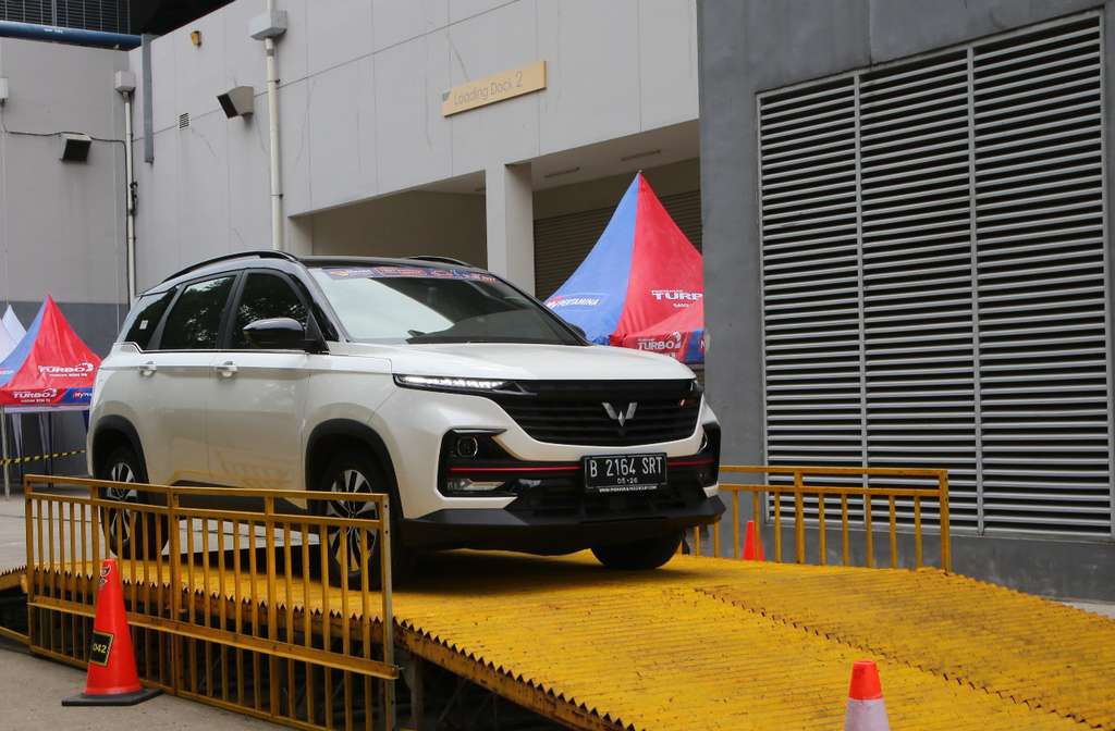 Wuling Motors di GIIAS 2021