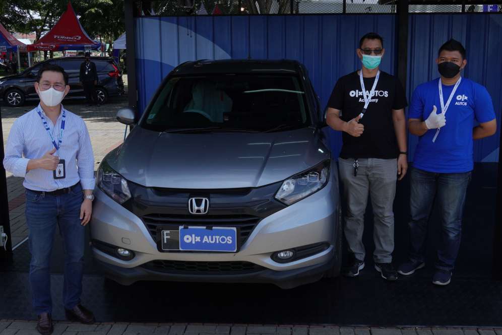 OLX Autos di Gaikindo Indonesia International Auto Show (GIIAS) 2021