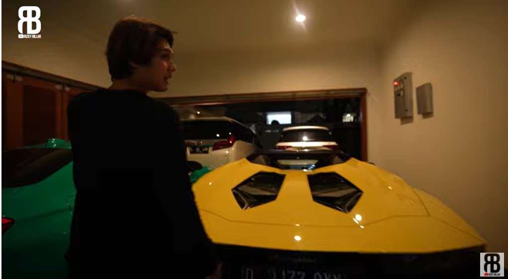 Garasi Mobil Garasi Mobil