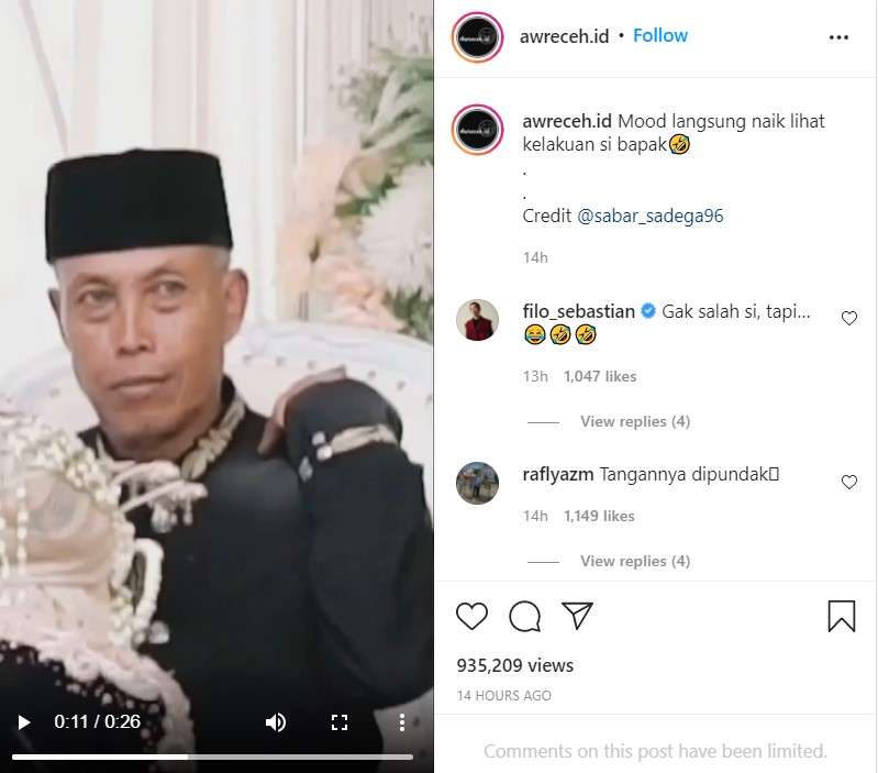 Video viral bapak pegang pundak
