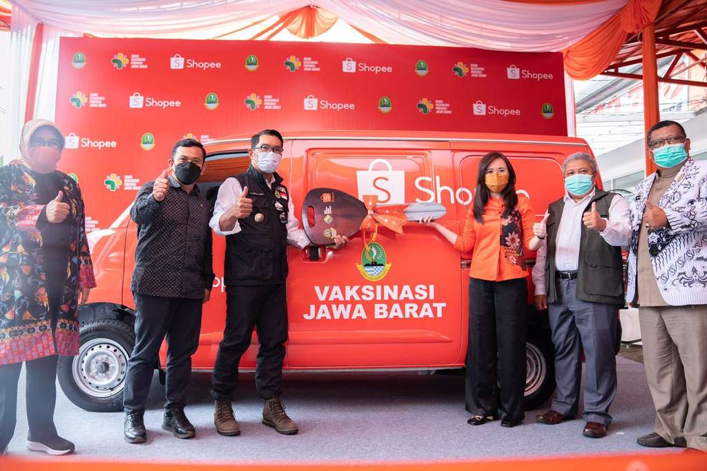 Shopee & Ridwan Kamil