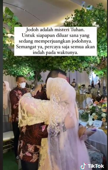 Wanita menikah
