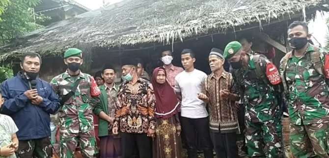 Sarpan disambut warga