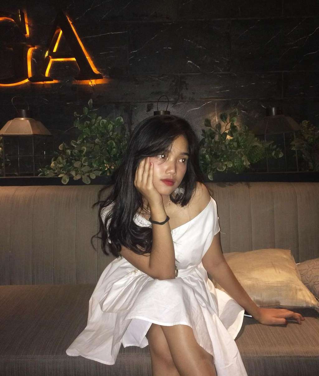 Fuji adik almarhum Bibi Ardiansyah