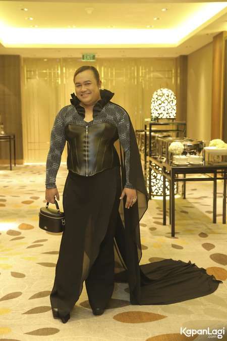 Penampilan Tata Liem dulu
